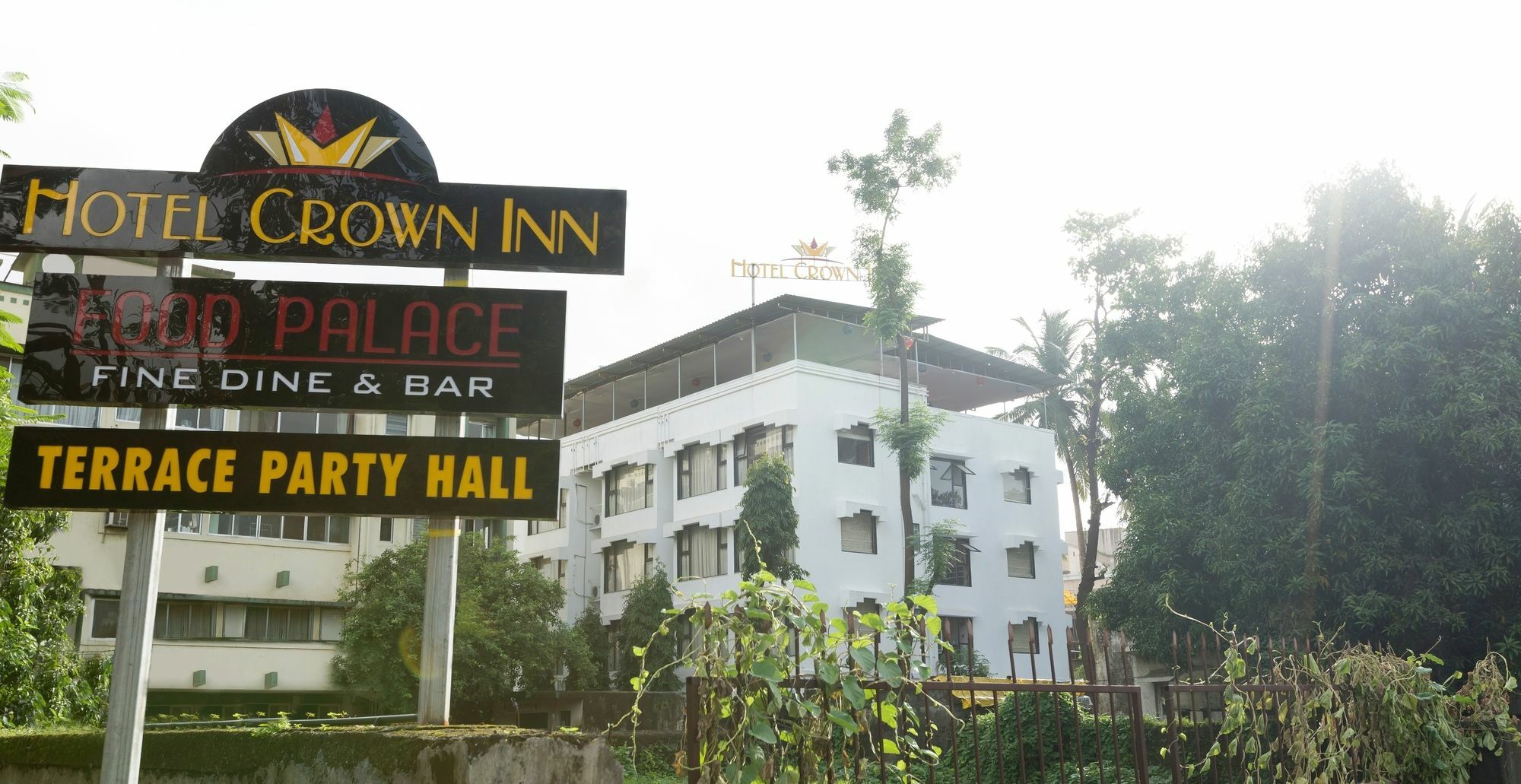 Oyo 78245 Collection O Hotel Crown Inn Navi Mumbai Exteriör bild