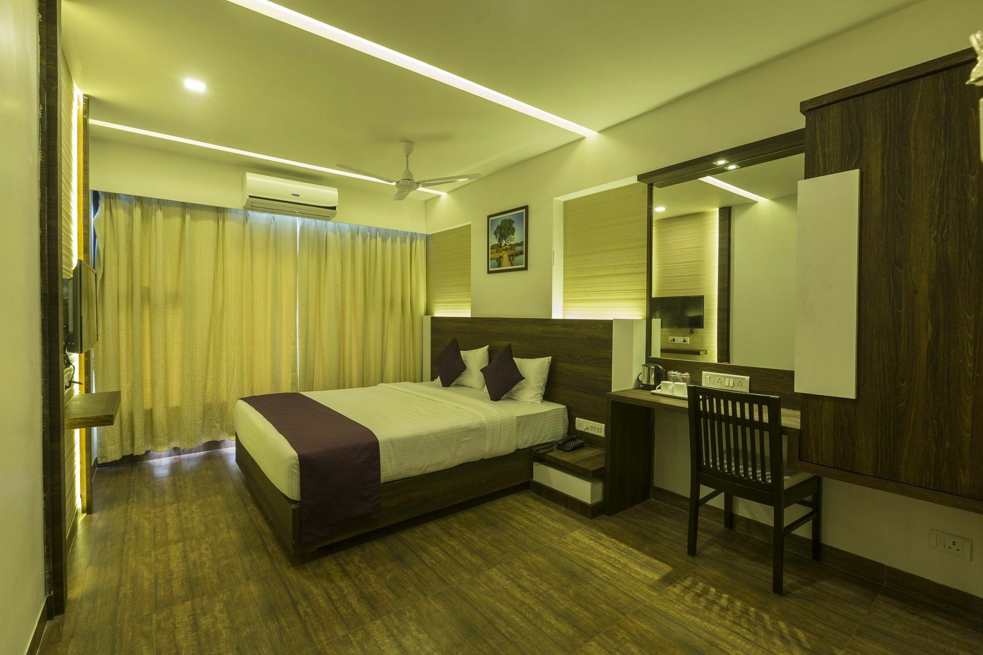 Oyo 78245 Collection O Hotel Crown Inn Navi Mumbai Exteriör bild