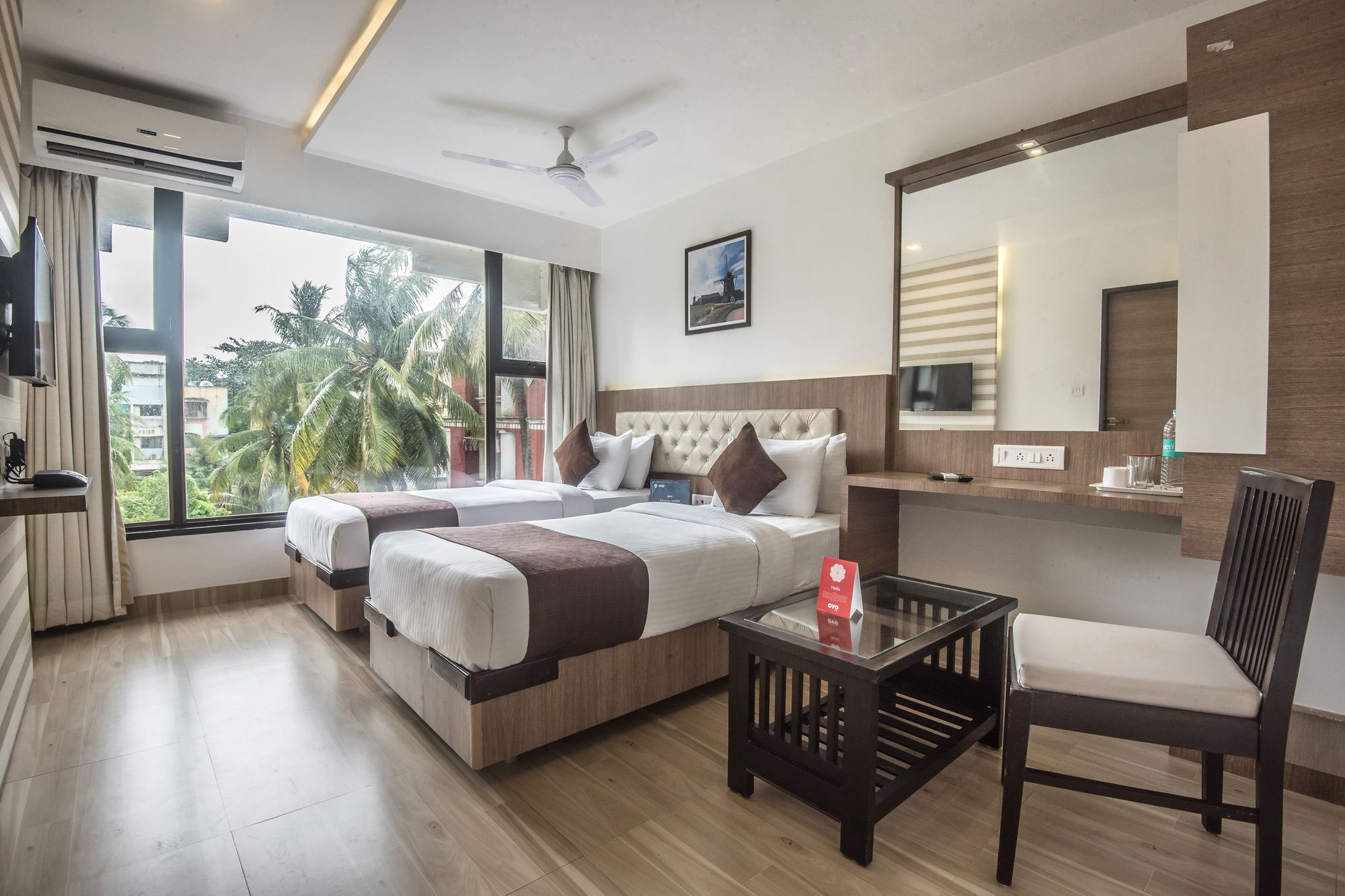 Oyo 78245 Collection O Hotel Crown Inn Navi Mumbai Exteriör bild